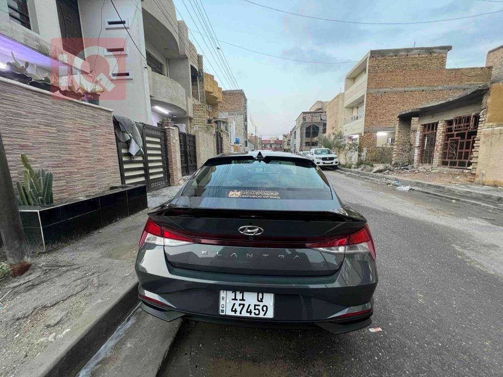 هیوندای ئەلەنترا